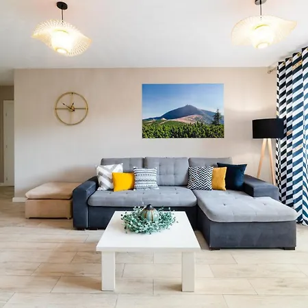 Apartment Vacationclub - Mysliwska 58 2 *
